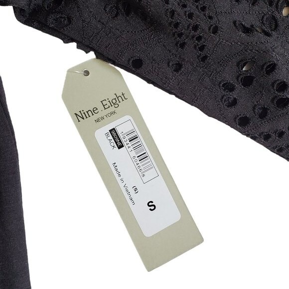 Nine.Eight Black Mixed Media Top with Banded Cuffs and Hem - Size Small - Picture 15 of 15